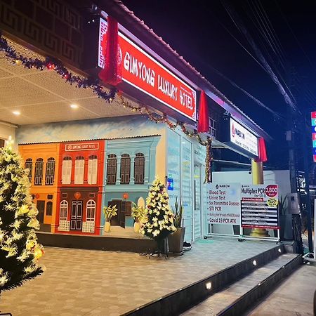 Sunray Beach Hotel Patong Dış mekan fotoğraf