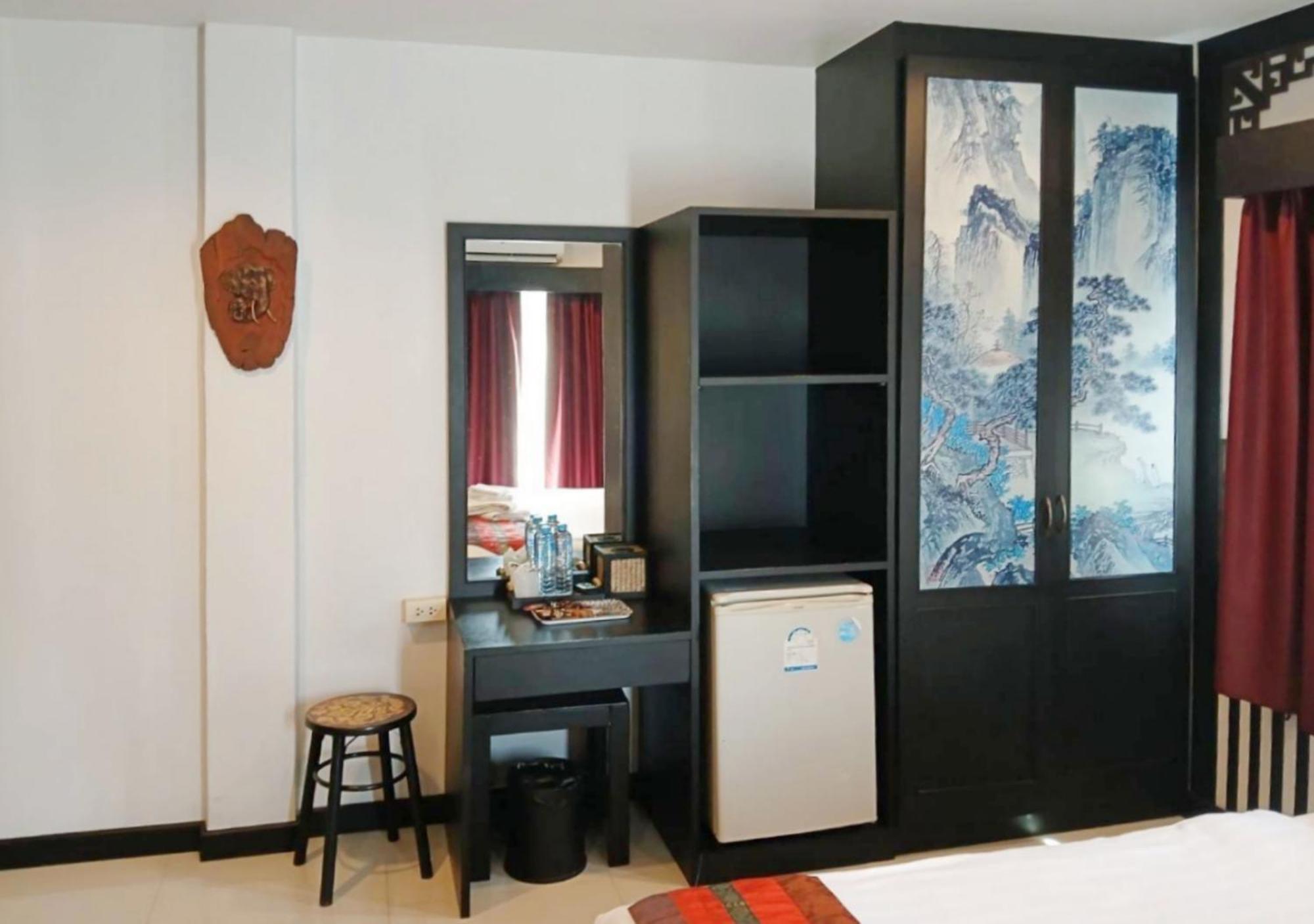 Sunray Beach Hotel Patong Dış mekan fotoğraf