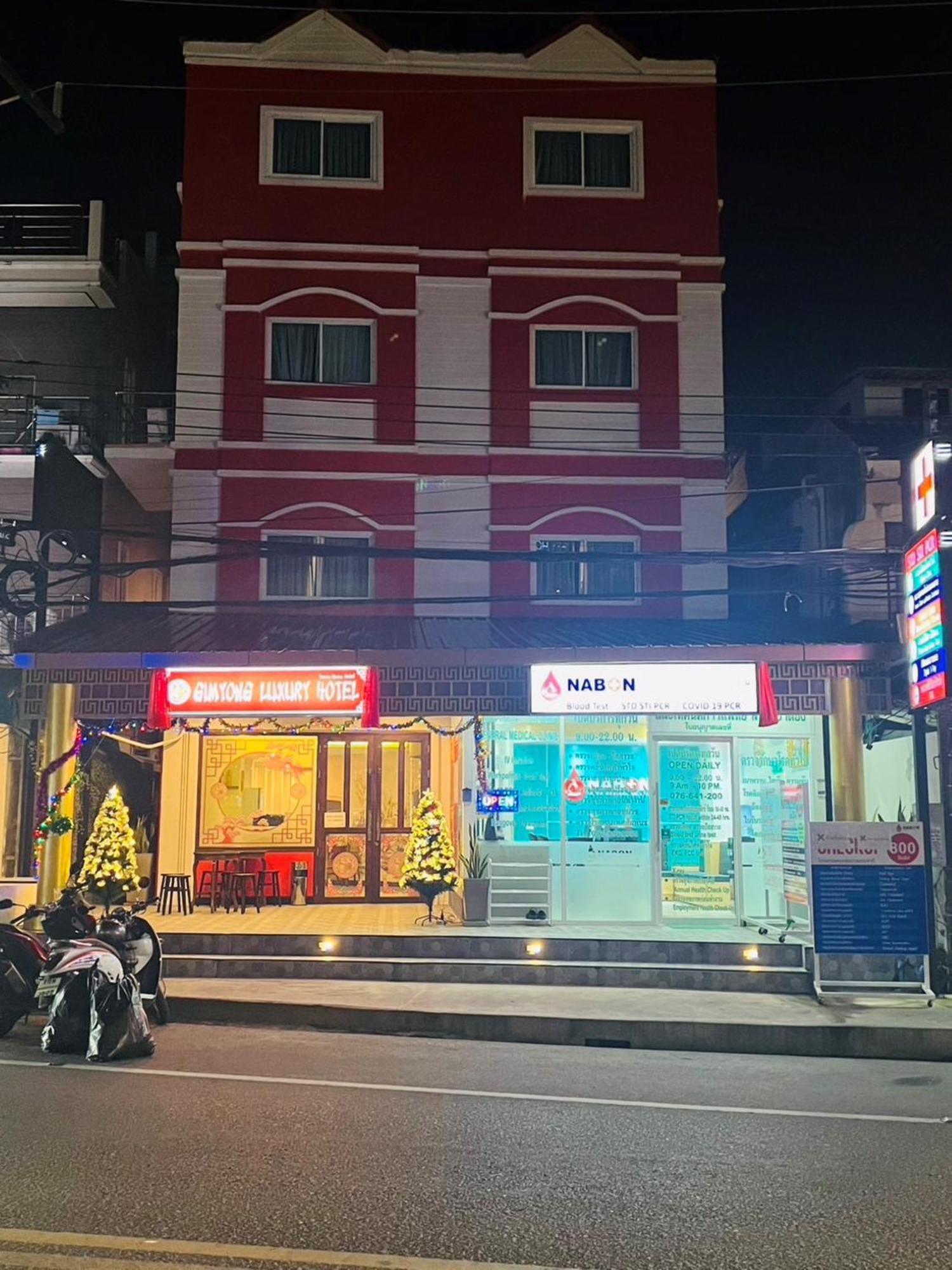 Sunray Beach Hotel Patong Dış mekan fotoğraf
