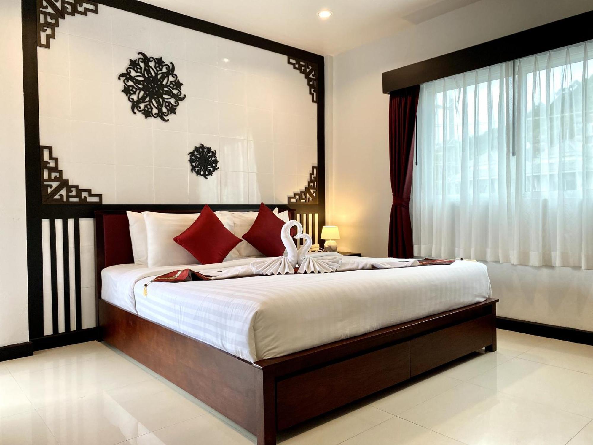 Sunray Beach Hotel Patong Dış mekan fotoğraf