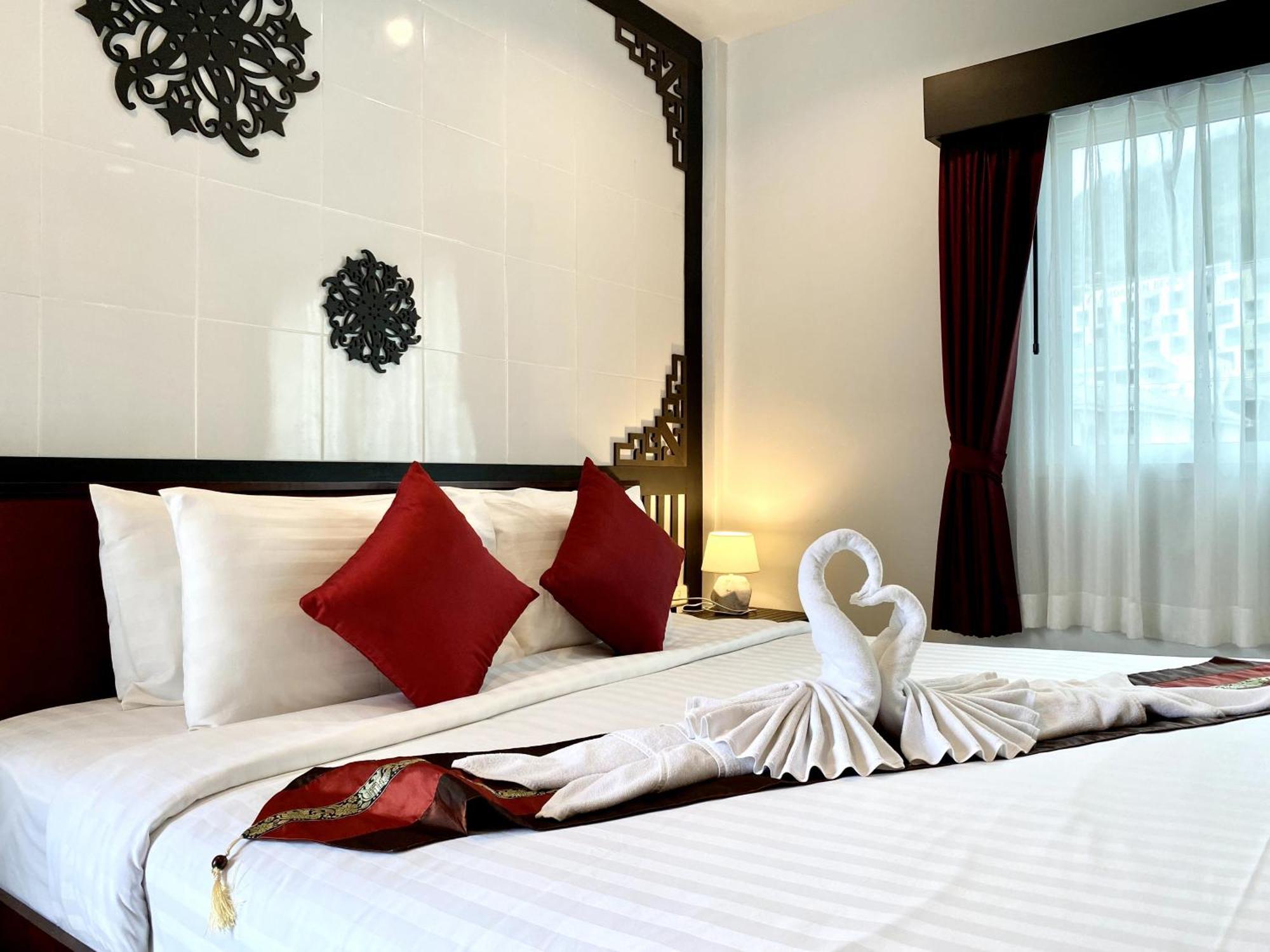 Sunray Beach Hotel Patong Dış mekan fotoğraf
