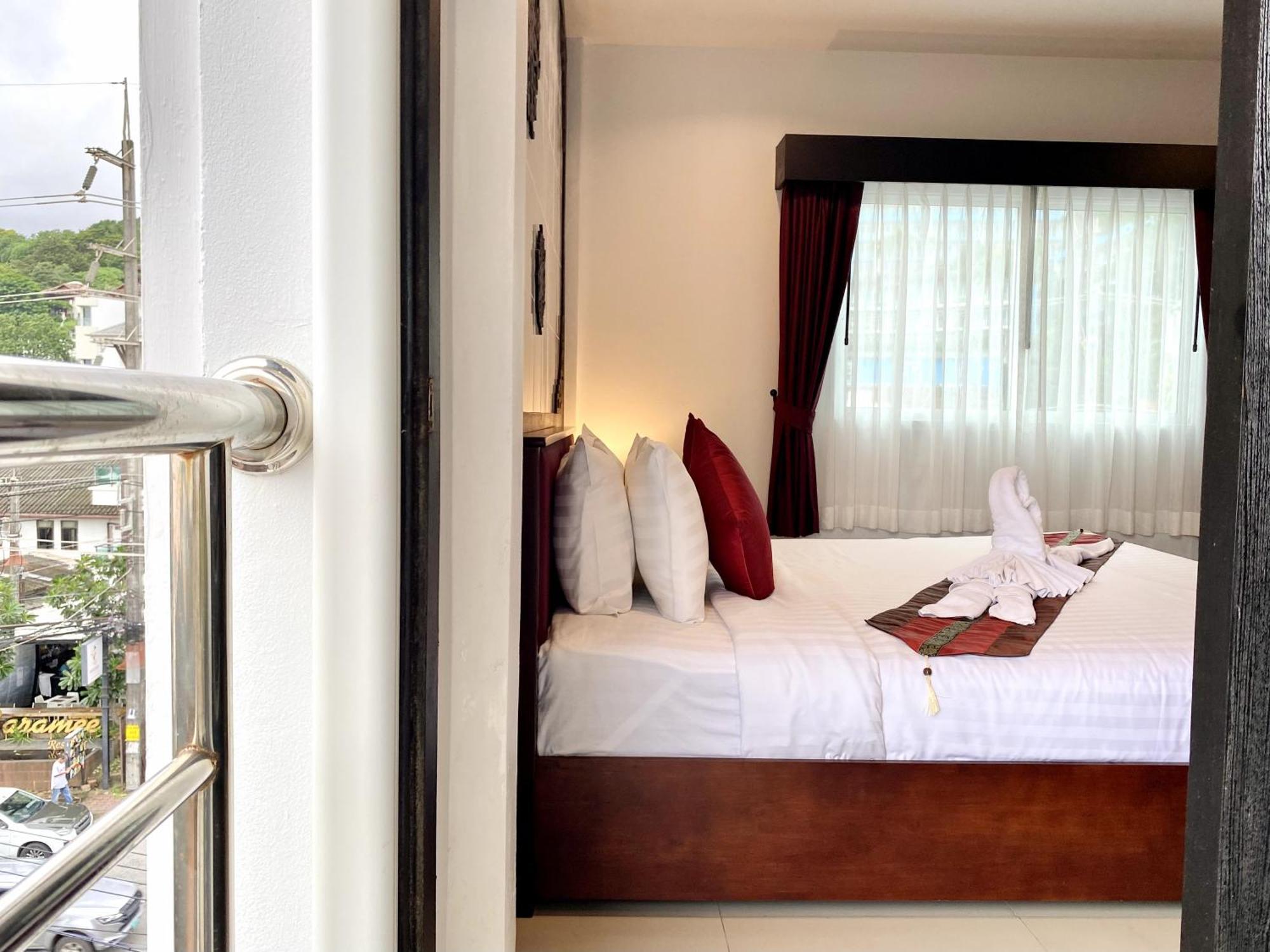 Sunray Beach Hotel Patong Dış mekan fotoğraf