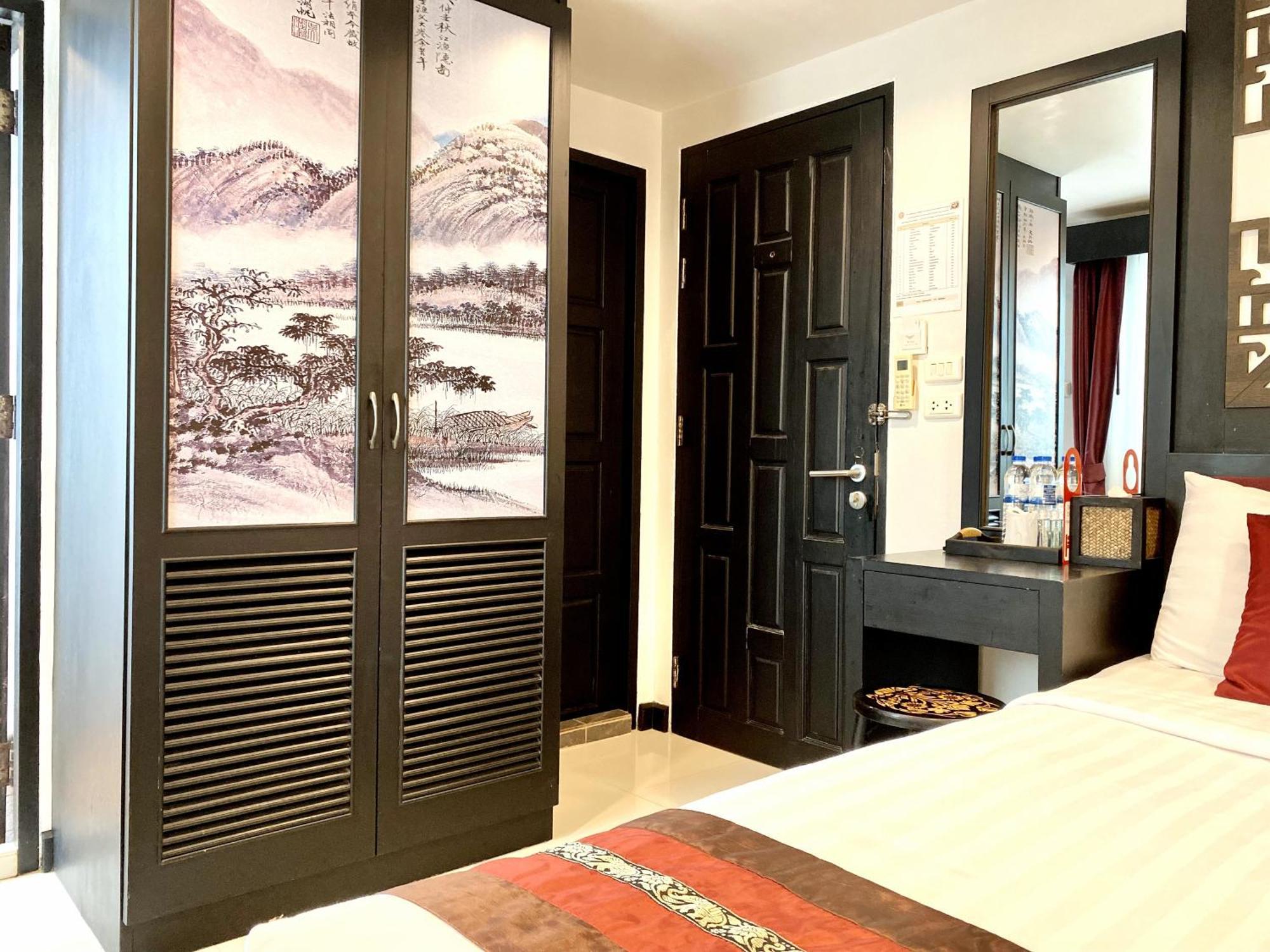 Sunray Beach Hotel Patong Dış mekan fotoğraf